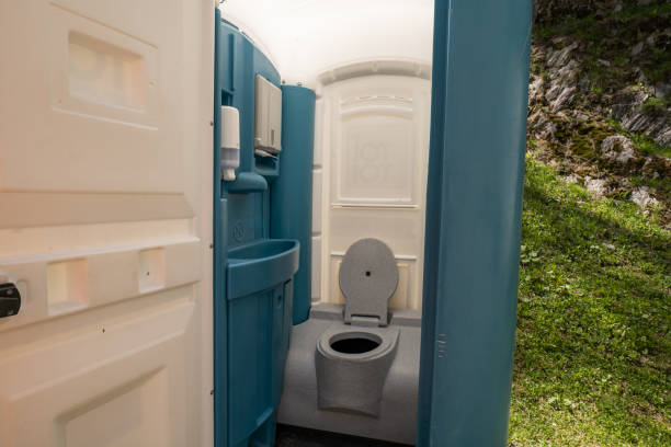 Best Portable Restroom Setup and Delivery  in Thomasville, NC